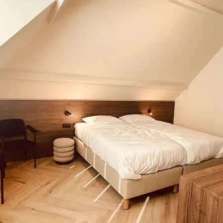 Staf Vakantiewoning 8 Ps Centrum דה האן